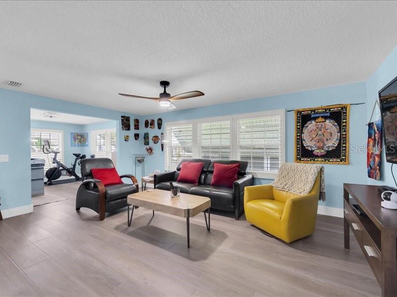 725 SUGAR PALM ST, LARGO, FL, 33778