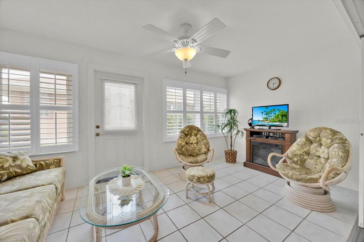 704 PINNACLE DR, HAINES CITY, FL, 33844
