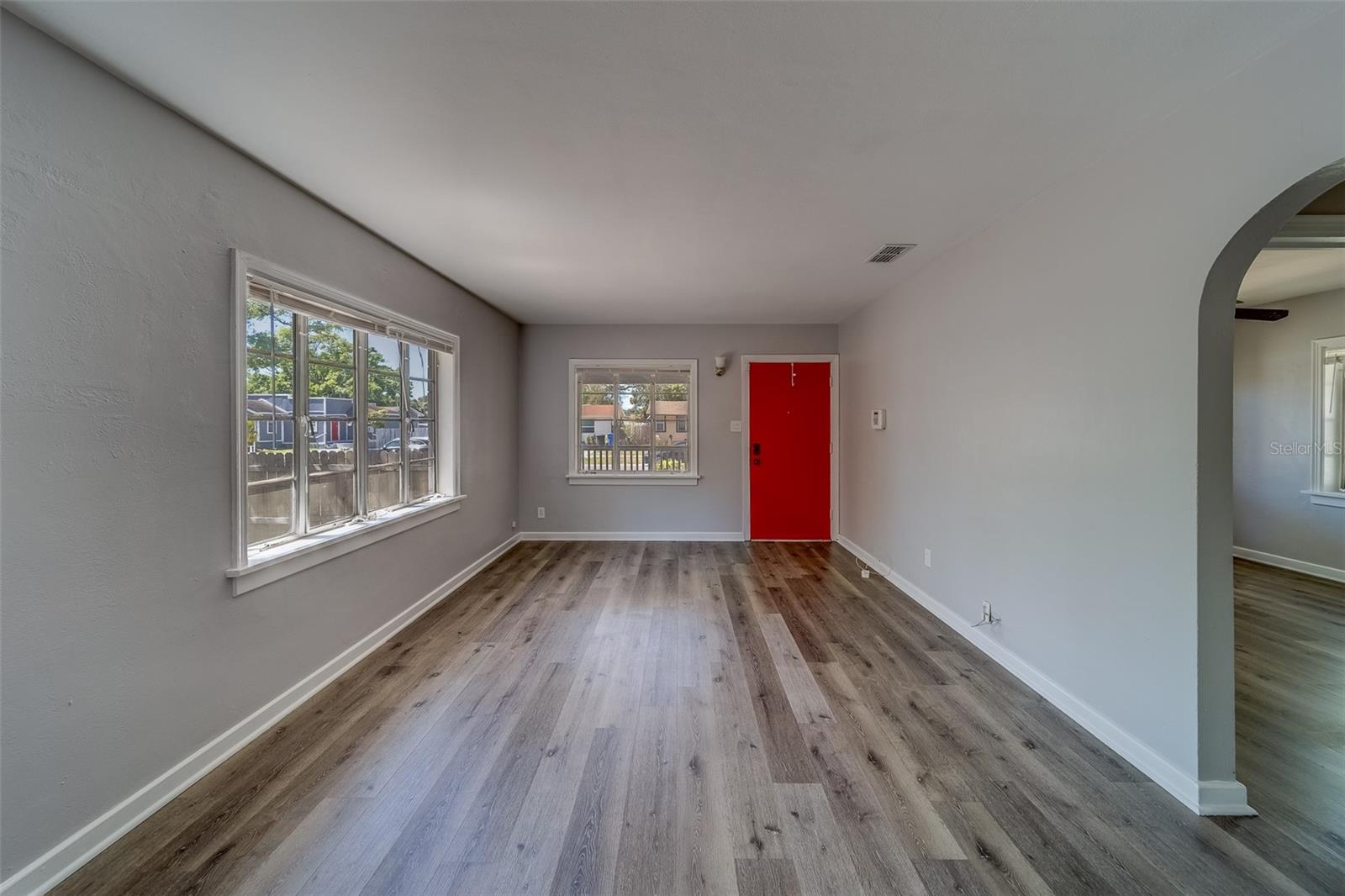 2340 KINGSTON ST S, ST PETERSBURG, FL, 33711