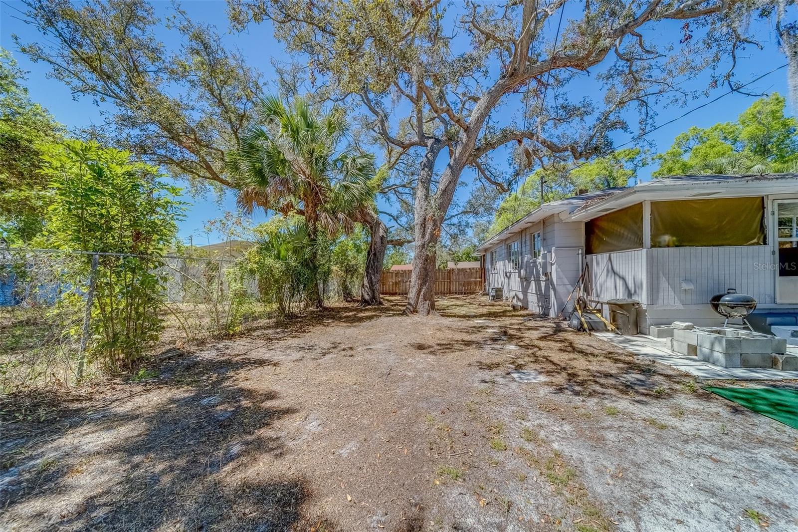 2340 KINGSTON ST S, ST PETERSBURG, FL, 33711