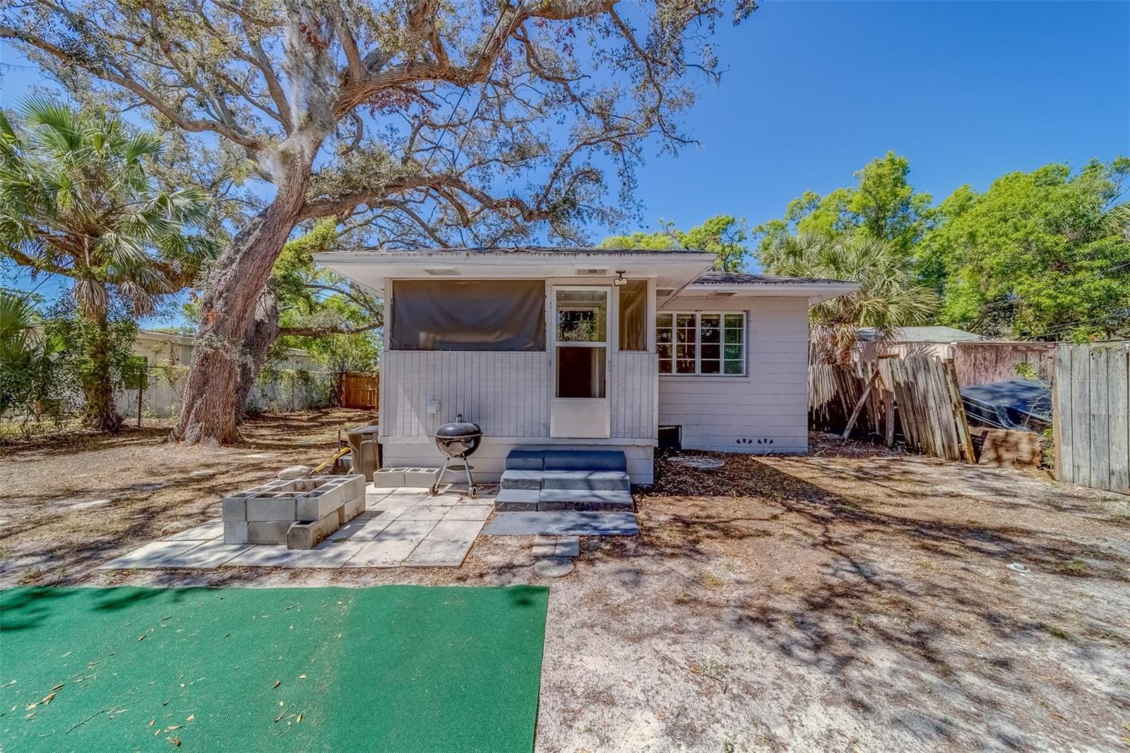 2340 KINGSTON ST S, ST PETERSBURG, FL, 33711