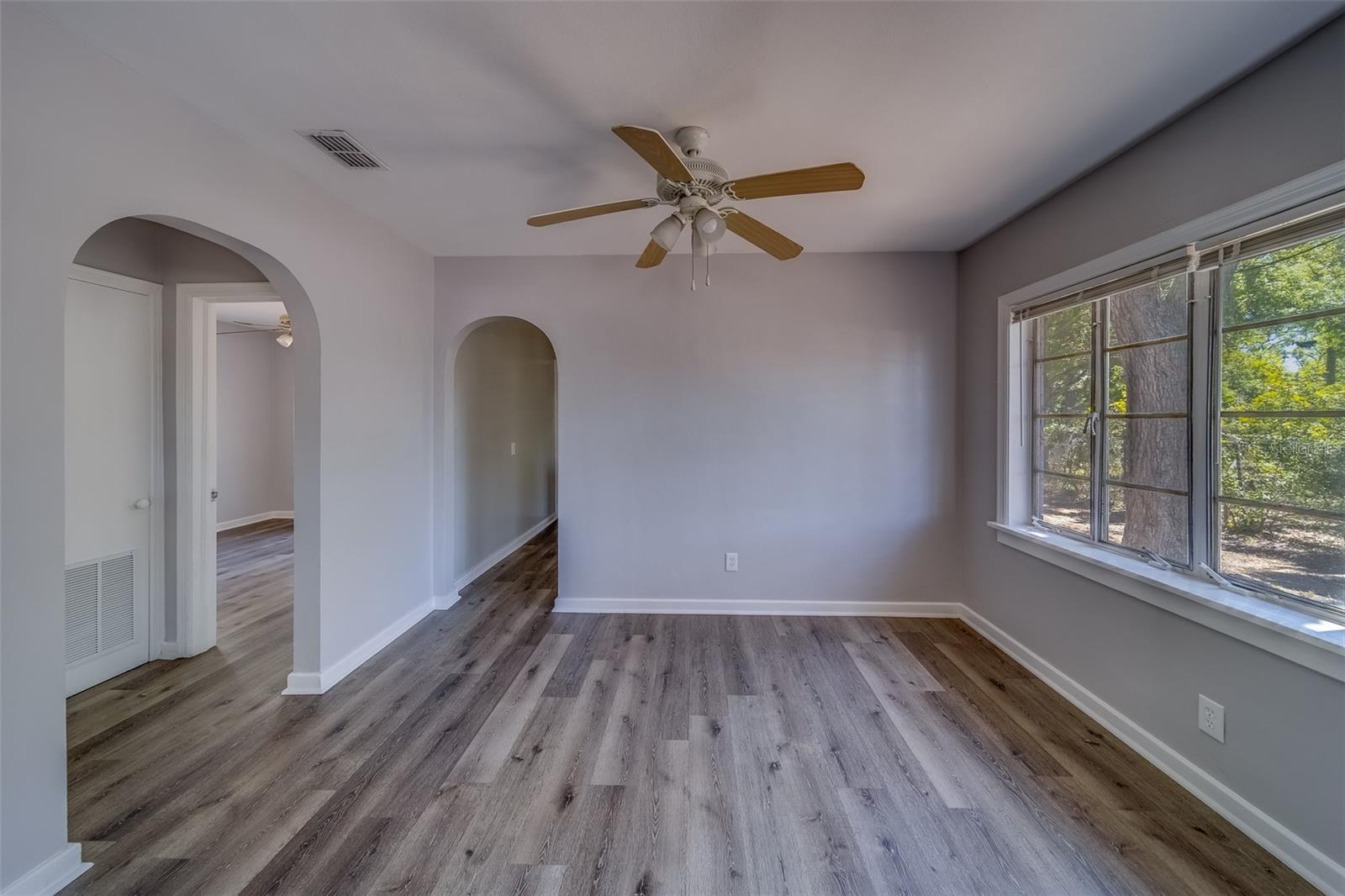 2340 KINGSTON ST S, ST PETERSBURG, FL, 33711