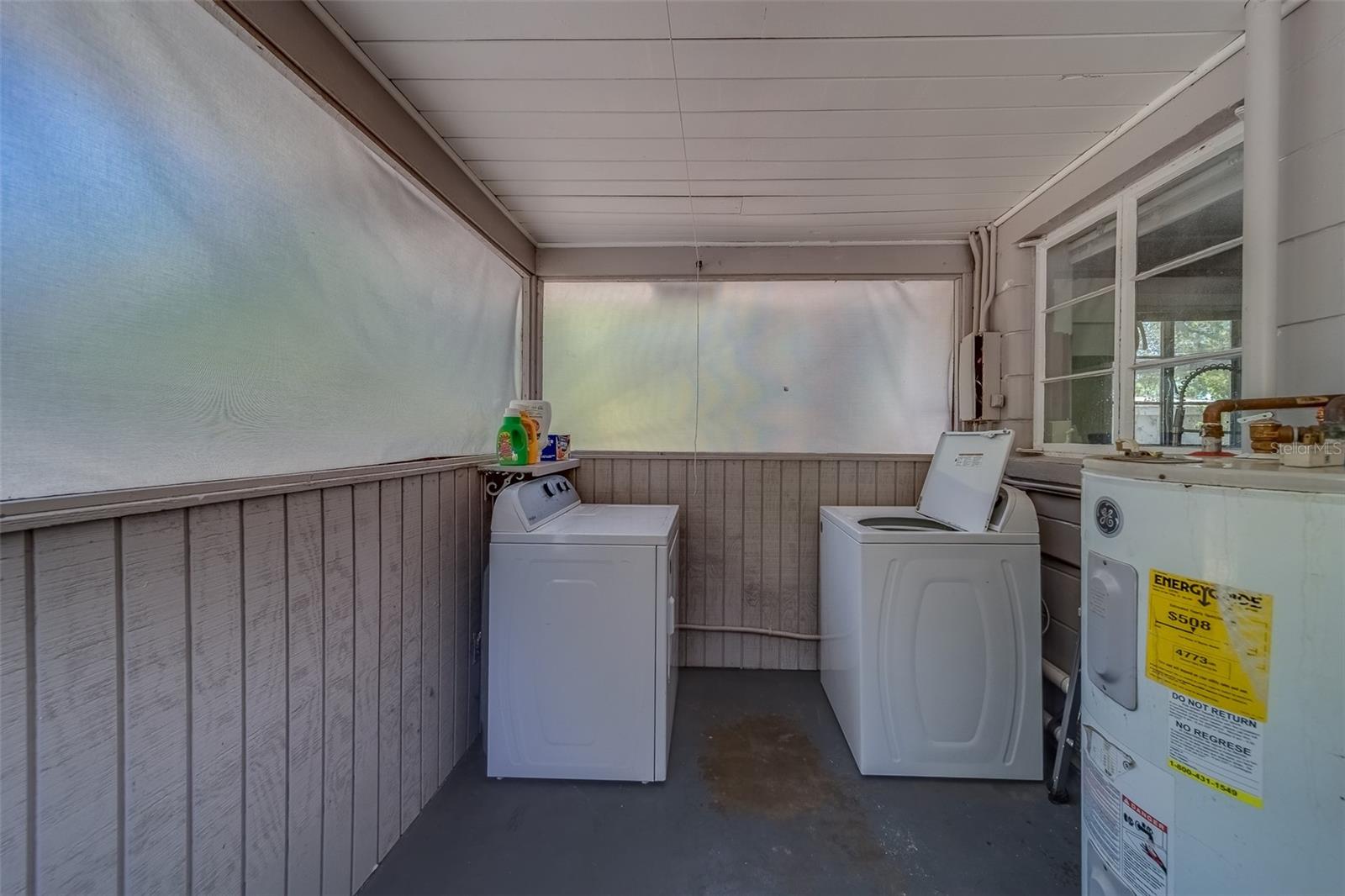 2340 KINGSTON ST S, ST PETERSBURG, FL, 33711