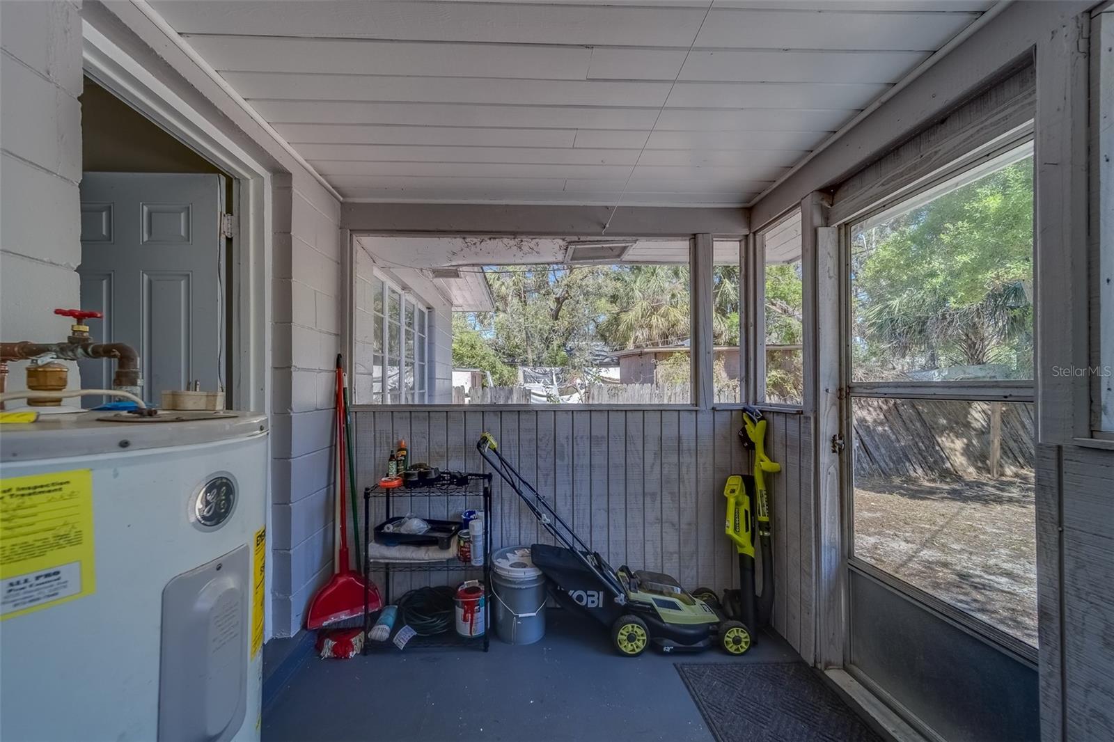 2340 KINGSTON ST S, ST PETERSBURG, FL, 33711