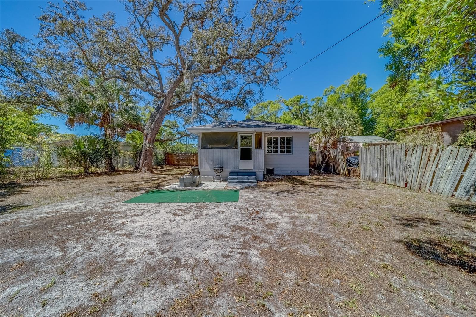 2340 KINGSTON ST S, ST PETERSBURG, FL, 33711