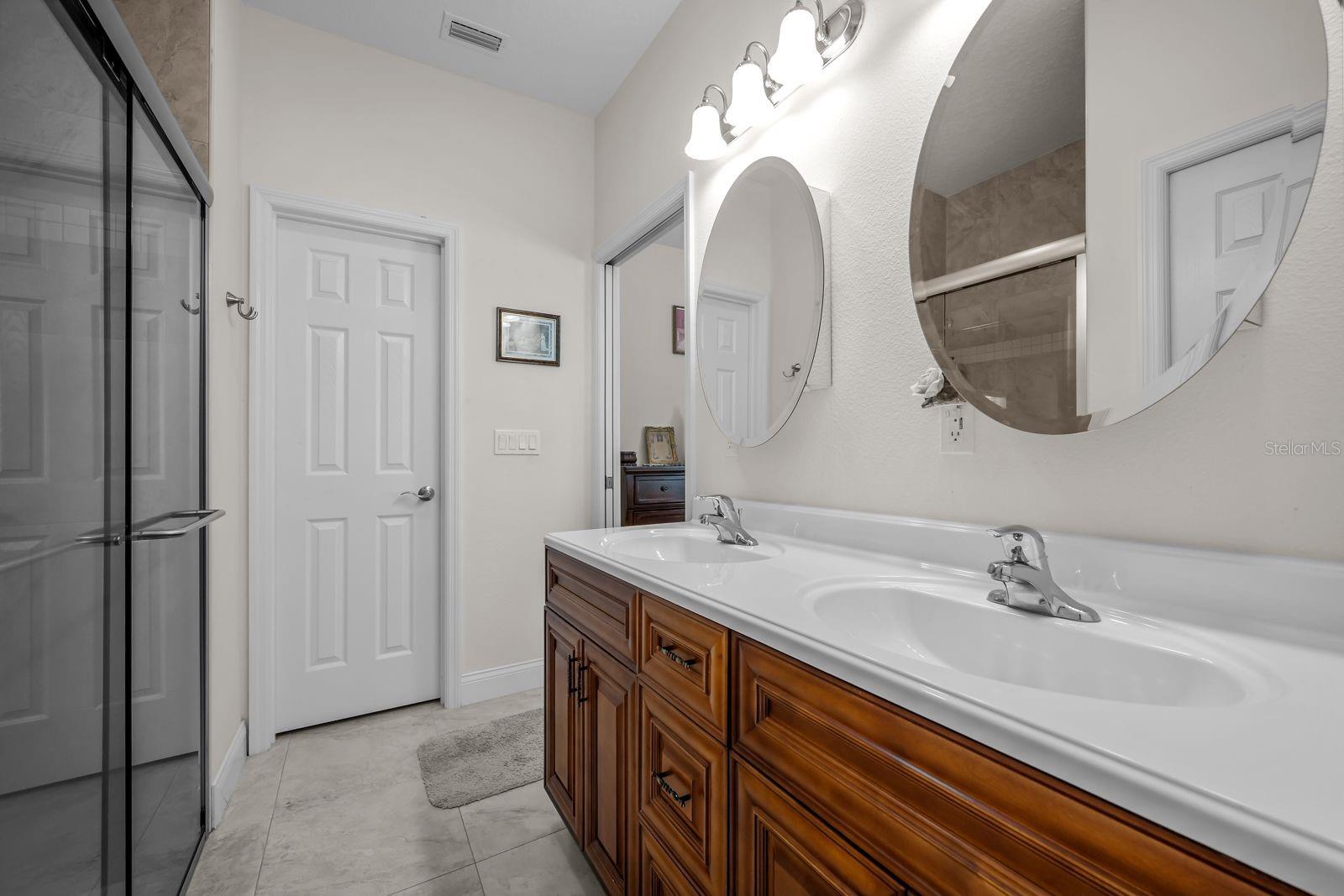130 WALKER AVE, PALATKA, FL, 32177