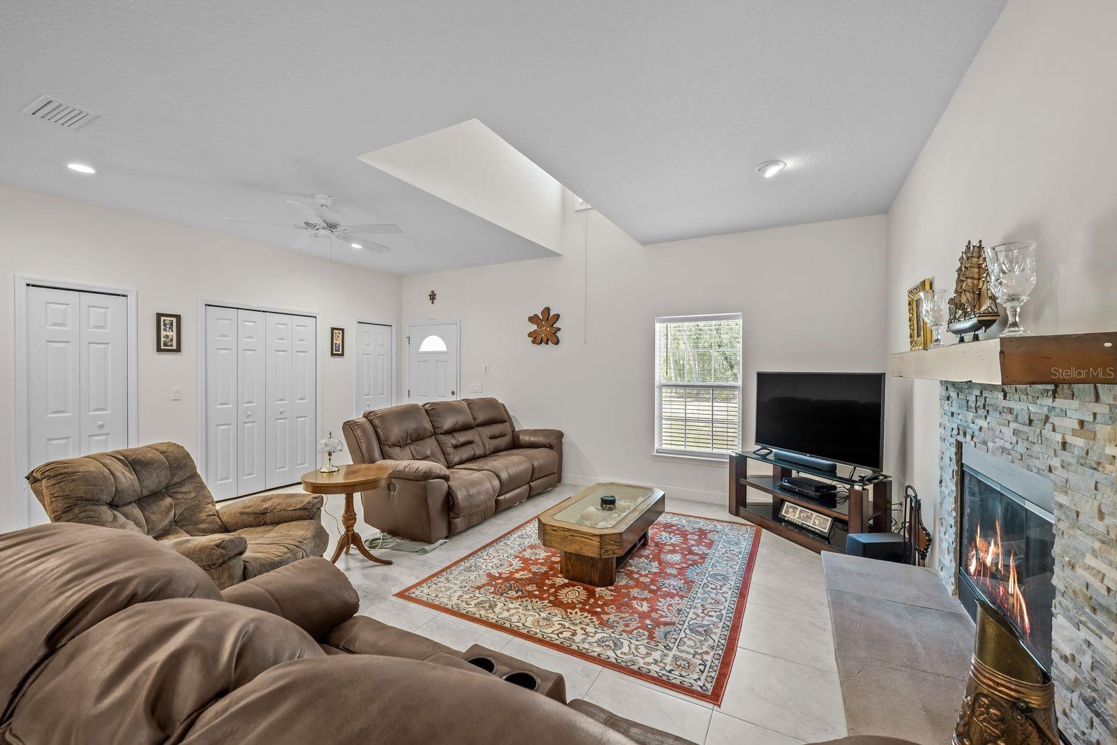 130 WALKER AVE, PALATKA, FL, 32177