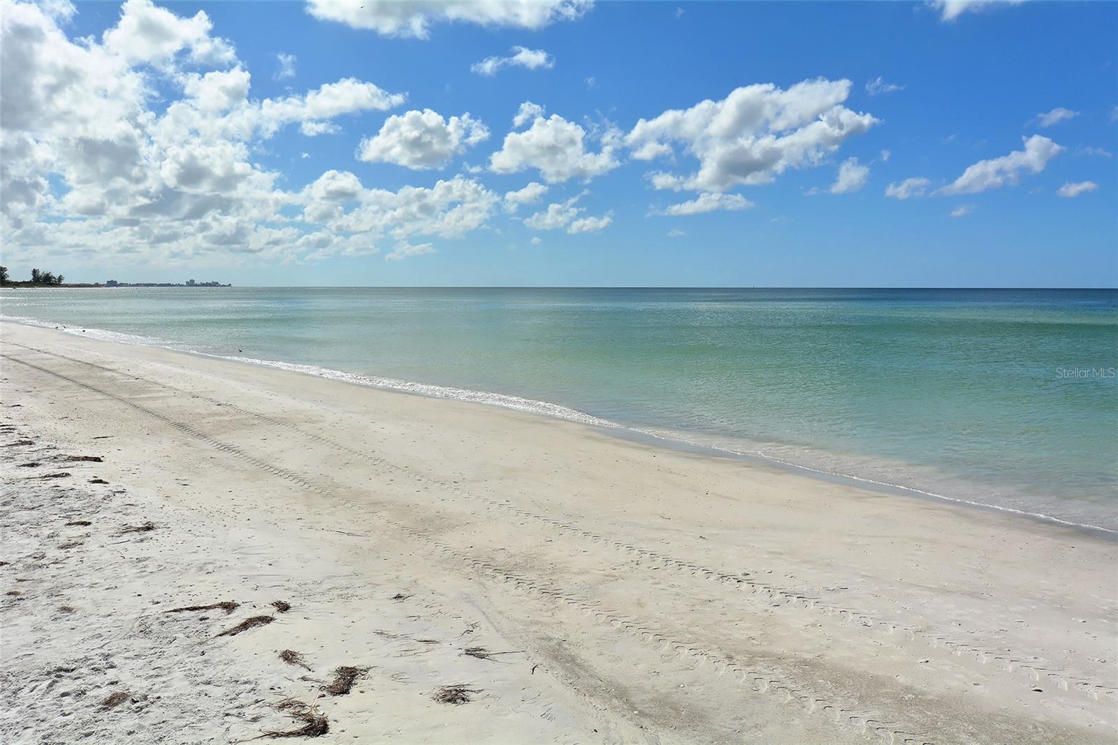 455 LONGBOAT CLUB RD #407, LONGBOAT KEY, FL, 34228