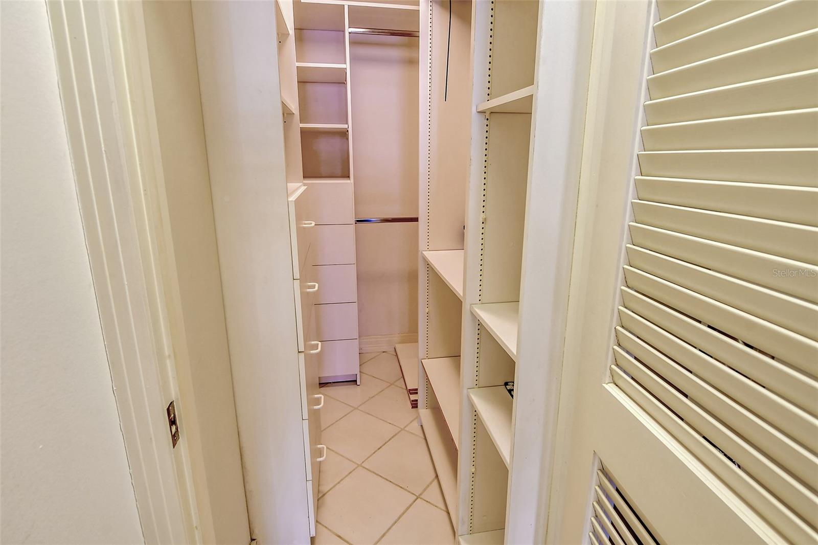 455 LONGBOAT CLUB RD #407, LONGBOAT KEY, FL, 34228