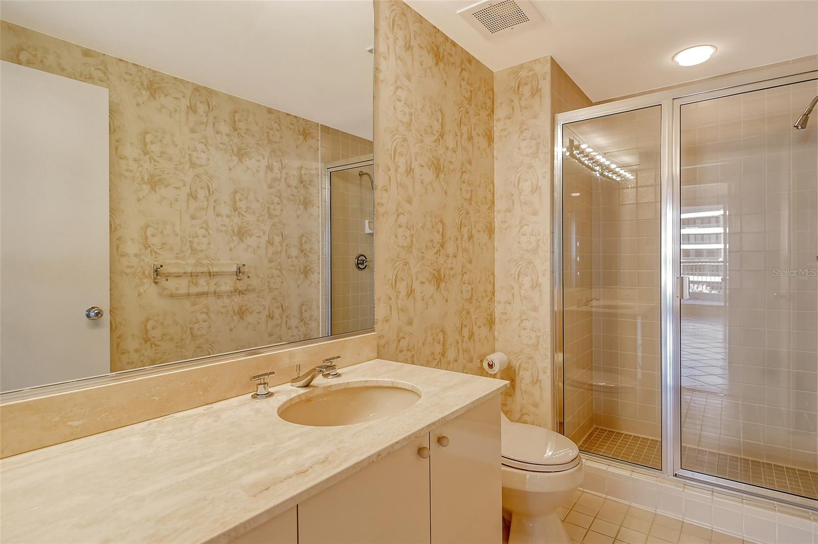 455 LONGBOAT CLUB RD #407, LONGBOAT KEY, FL, 34228