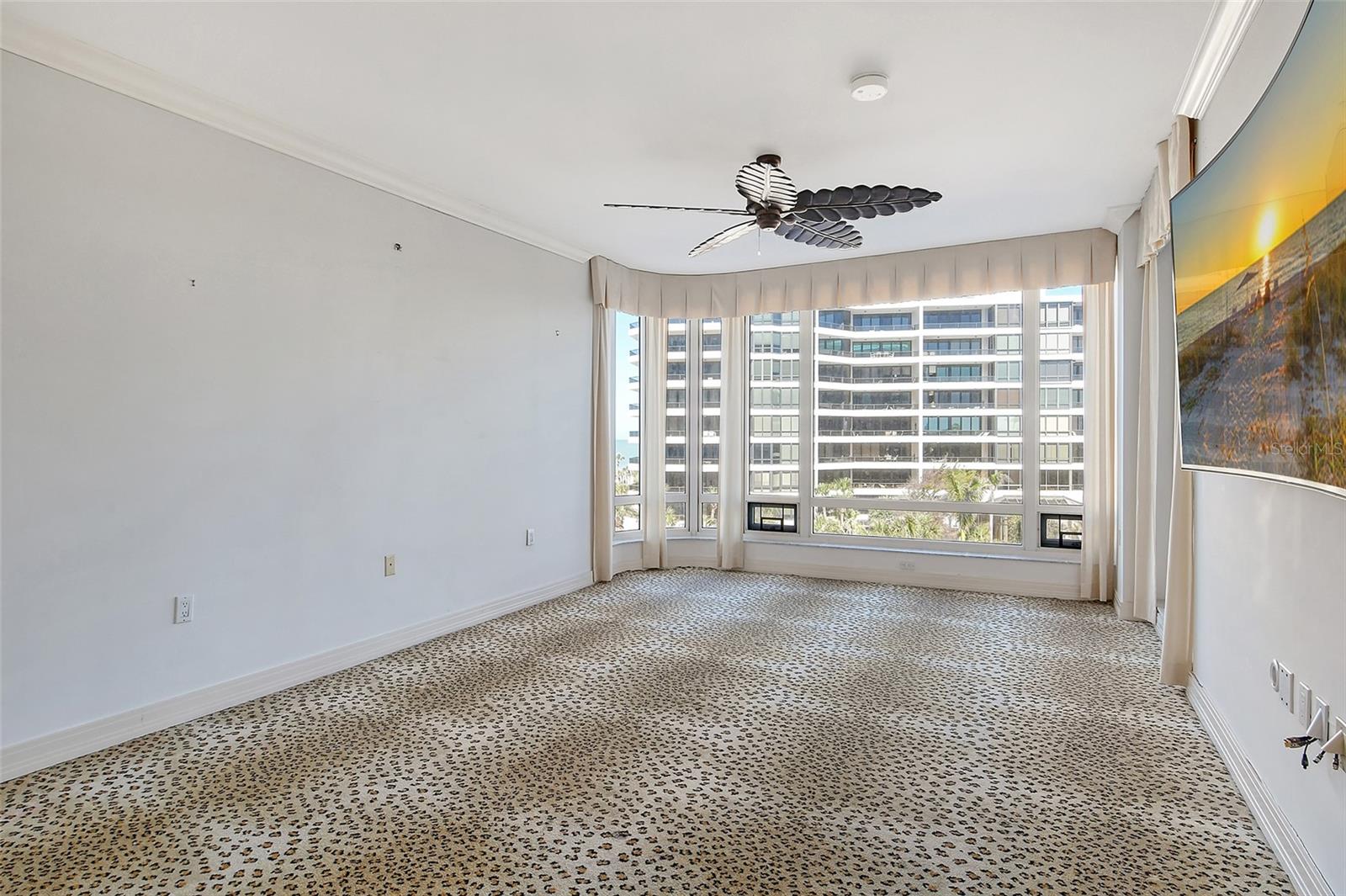 455 LONGBOAT CLUB RD #407, LONGBOAT KEY, FL, 34228