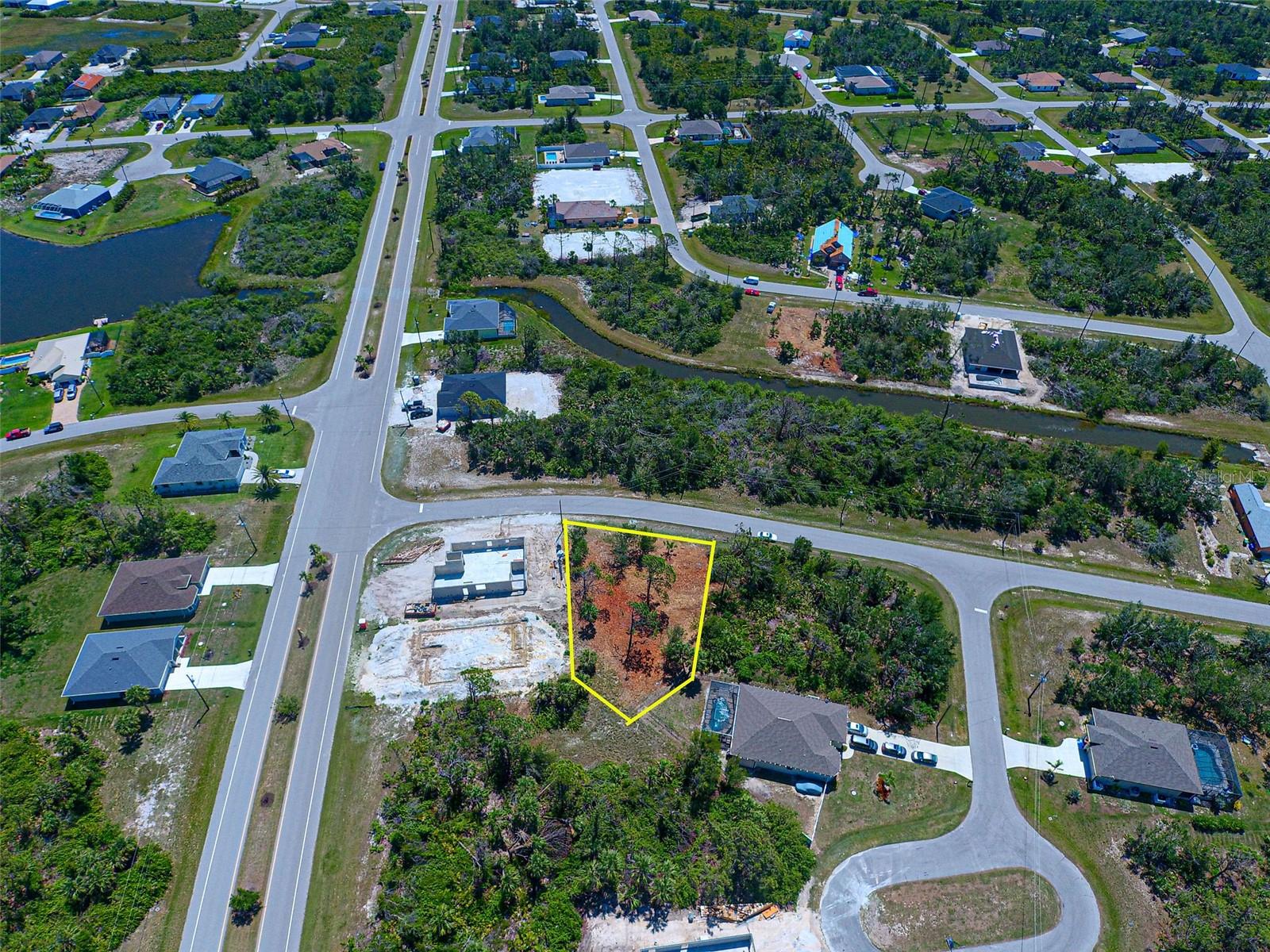116 REDWOOD RD, ROTONDA WEST, FL, 33947