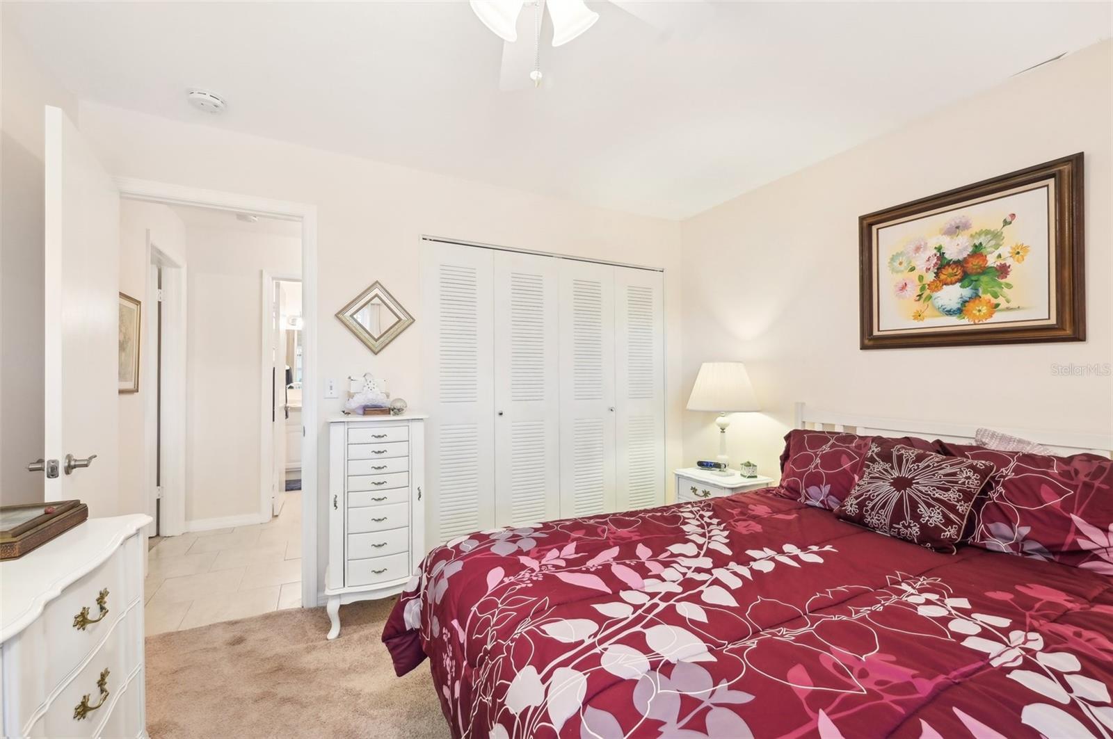 2009 HALIDOM WAY, SUN CITY CENTER, FL, 33573
