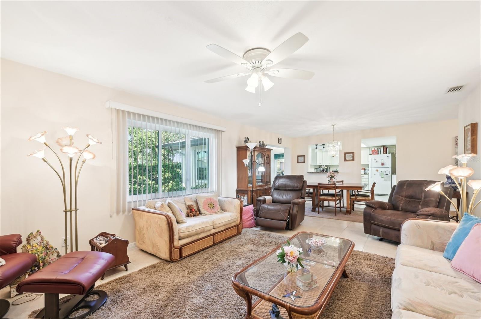 2009 HALIDOM WAY, SUN CITY CENTER, FL, 33573