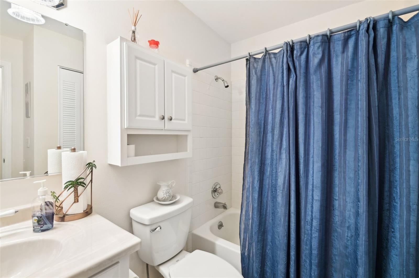2009 HALIDOM WAY, SUN CITY CENTER, FL, 33573