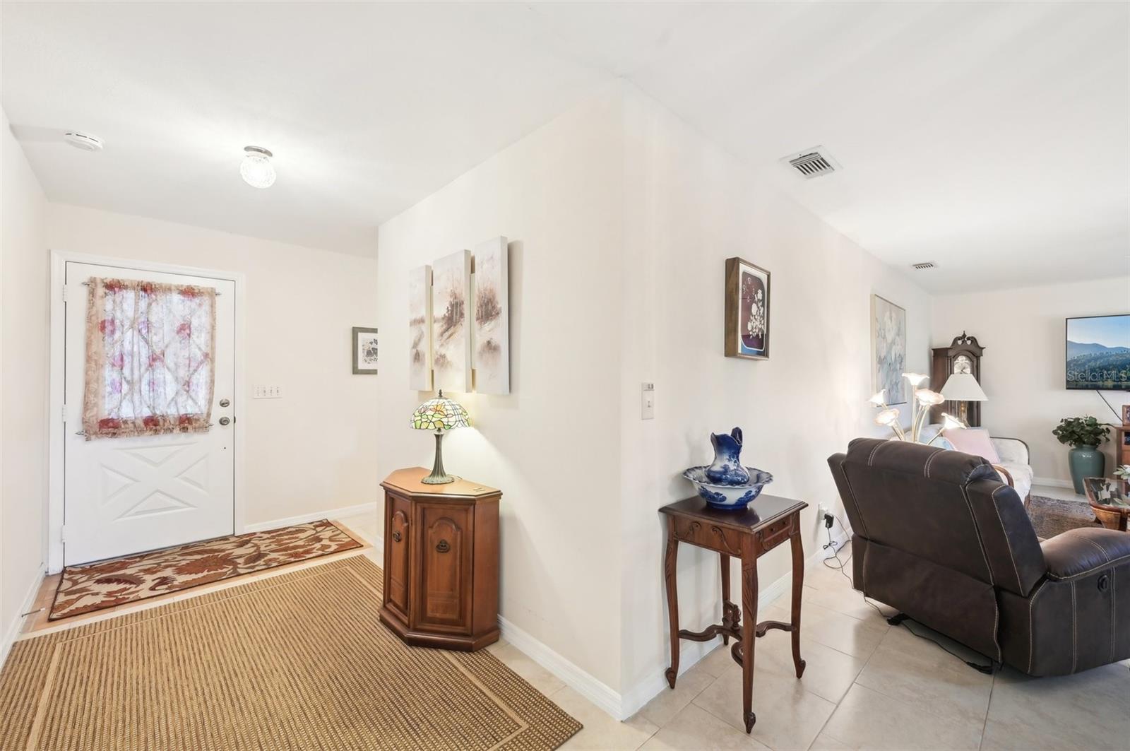 2009 HALIDOM WAY, SUN CITY CENTER, FL, 33573