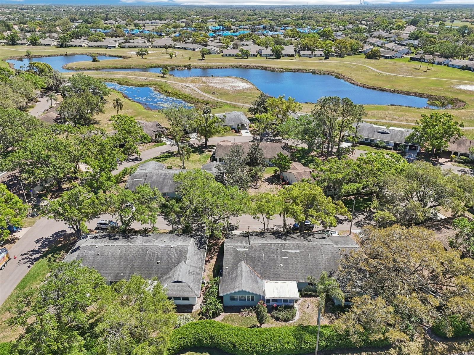 2009 HALIDOM WAY, SUN CITY CENTER, FL, 33573