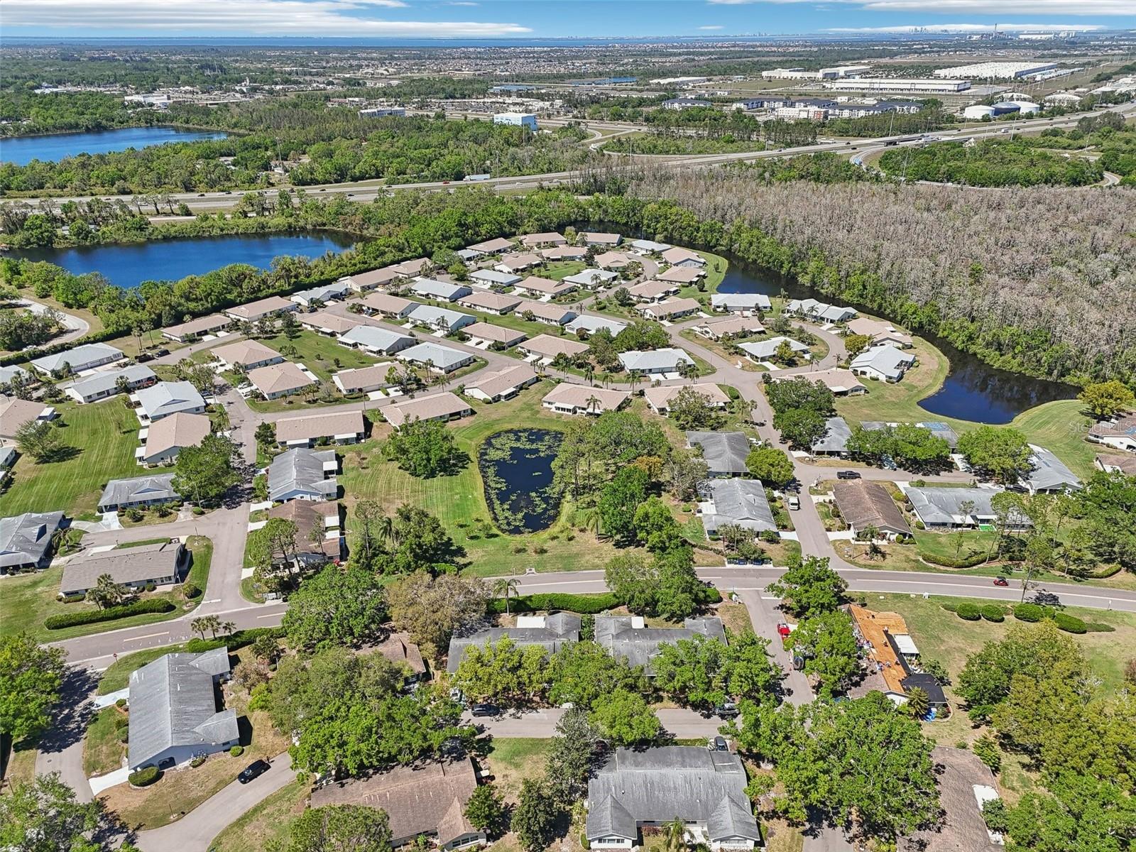 2009 HALIDOM WAY, SUN CITY CENTER, FL, 33573