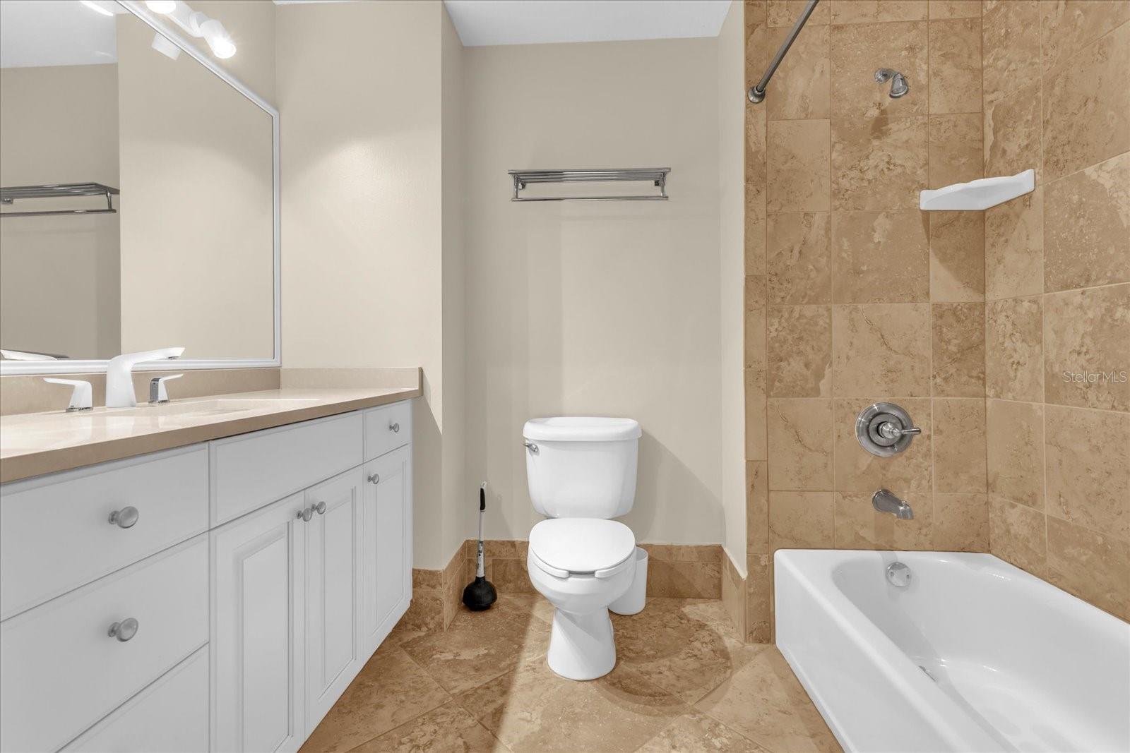 606 RIVIERA DUNES WAY #207, PALMETTO, FL, 34221