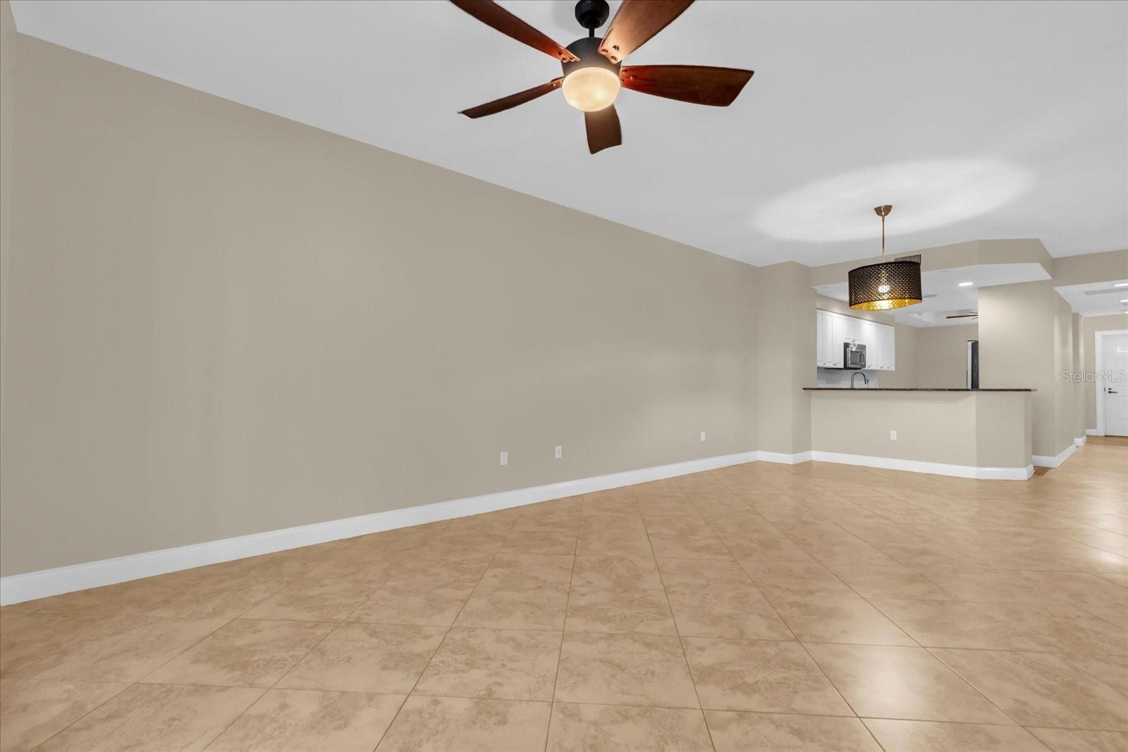 606 RIVIERA DUNES WAY #207, PALMETTO, FL, 34221