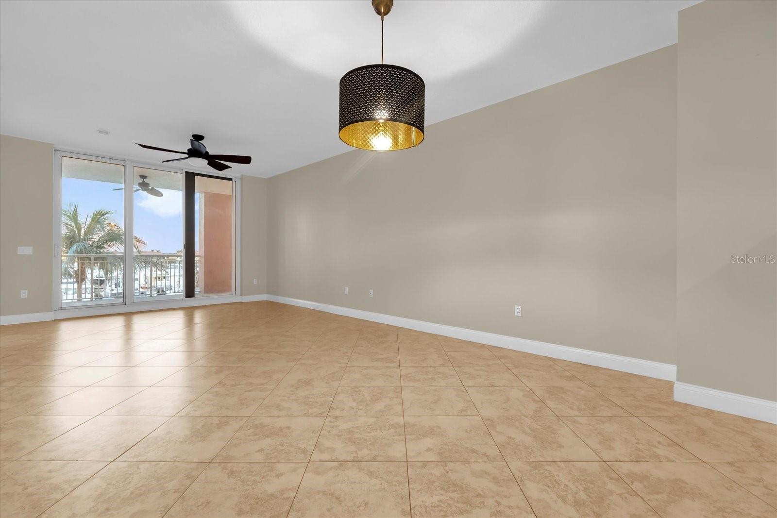 606 RIVIERA DUNES WAY #207, PALMETTO, FL, 34221