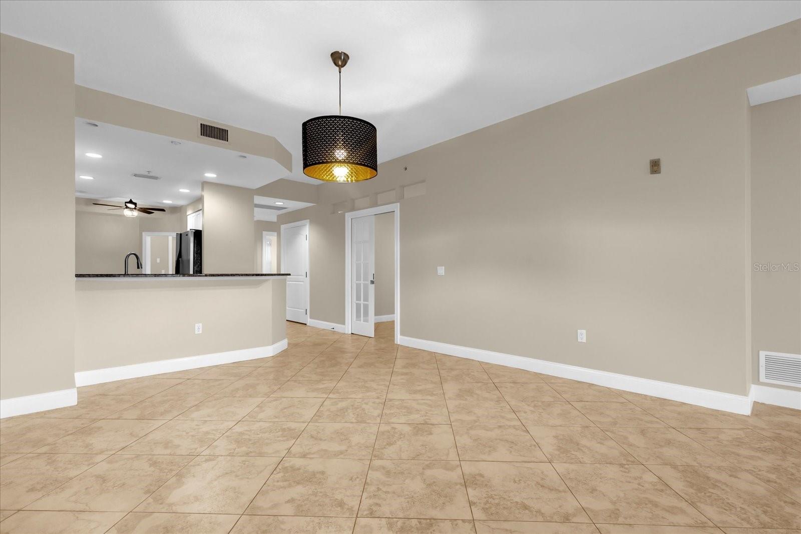 606 RIVIERA DUNES WAY #207, PALMETTO, FL, 34221