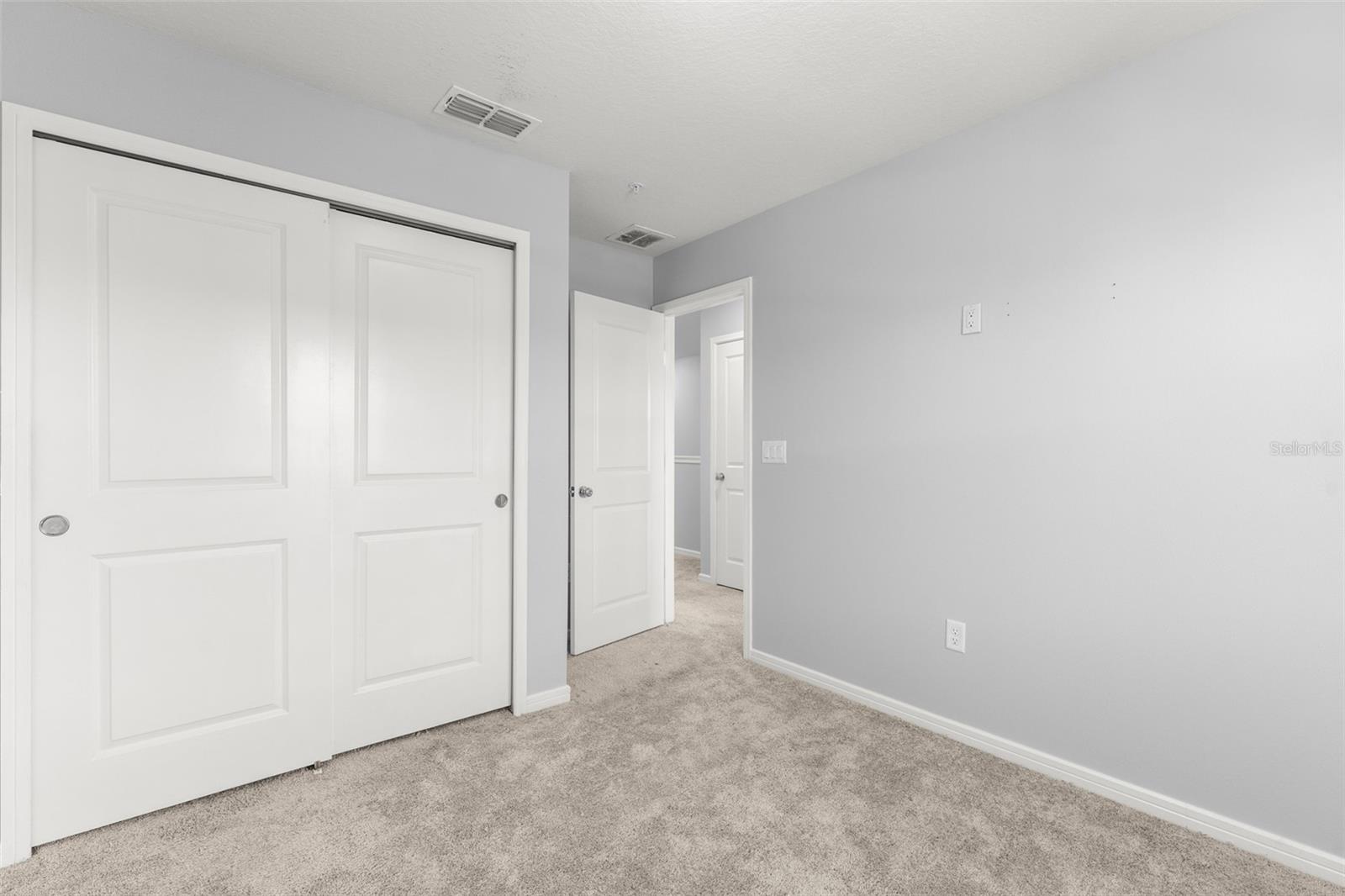 10465 FOLLY BEACH RD, ORLANDO, FL, 32827