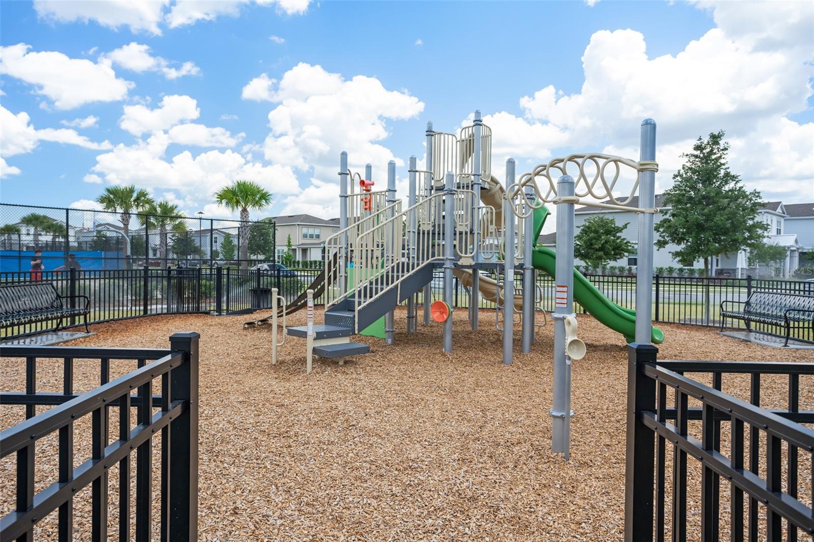 10465 FOLLY BEACH RD, ORLANDO, FL, 32827