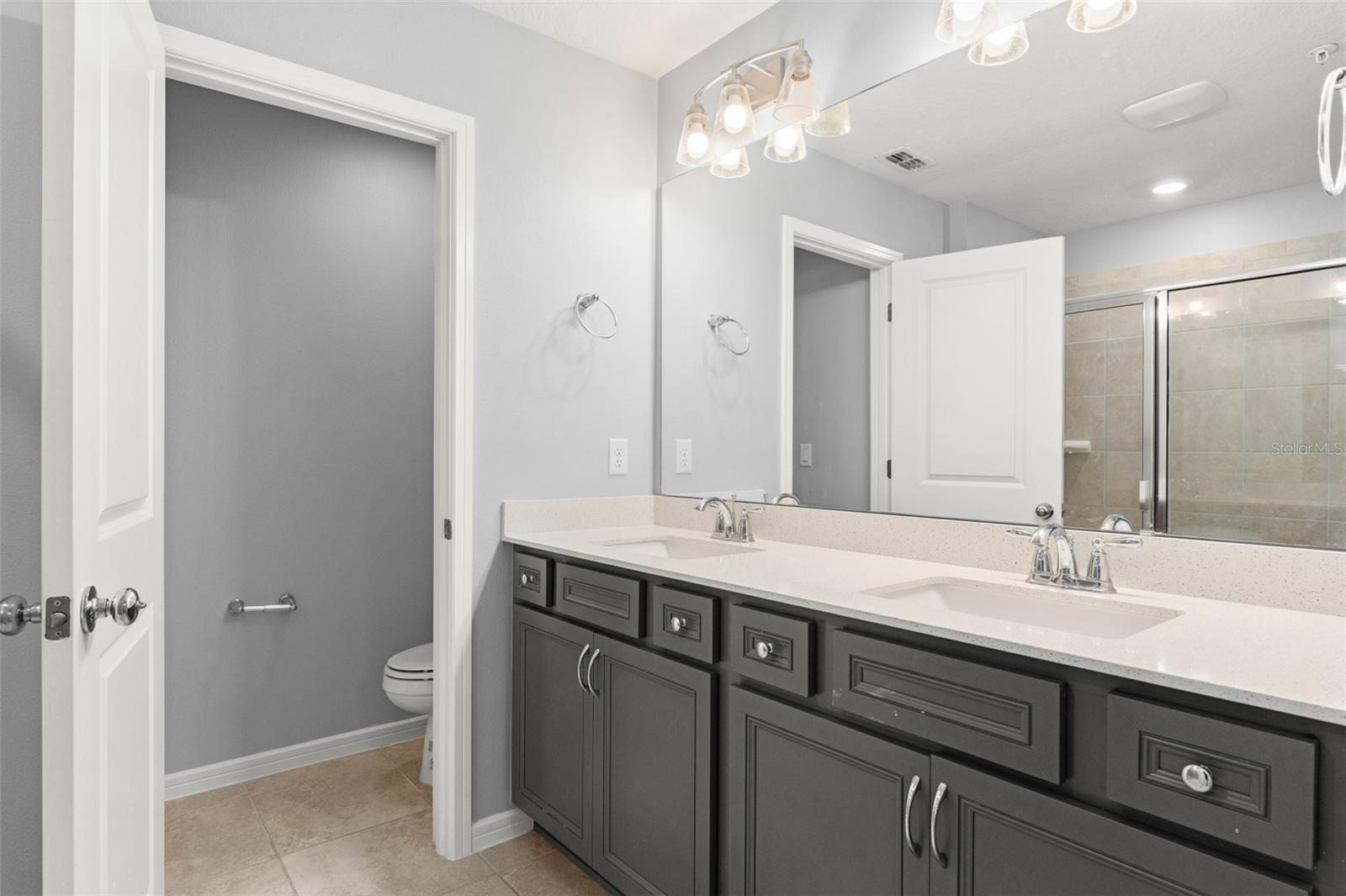 10465 FOLLY BEACH RD, ORLANDO, FL, 32827
