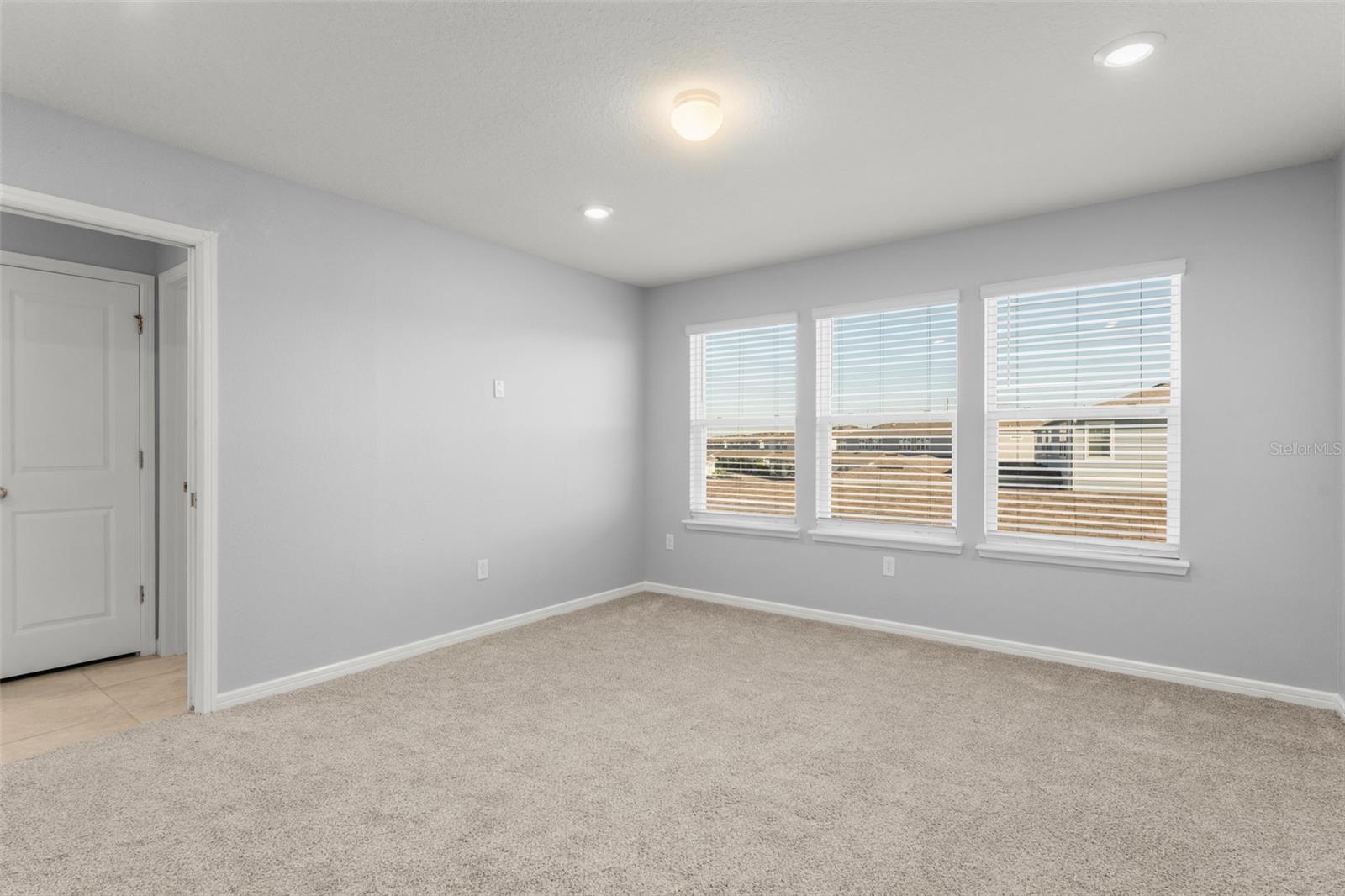 10465 FOLLY BEACH RD, ORLANDO, FL, 32827