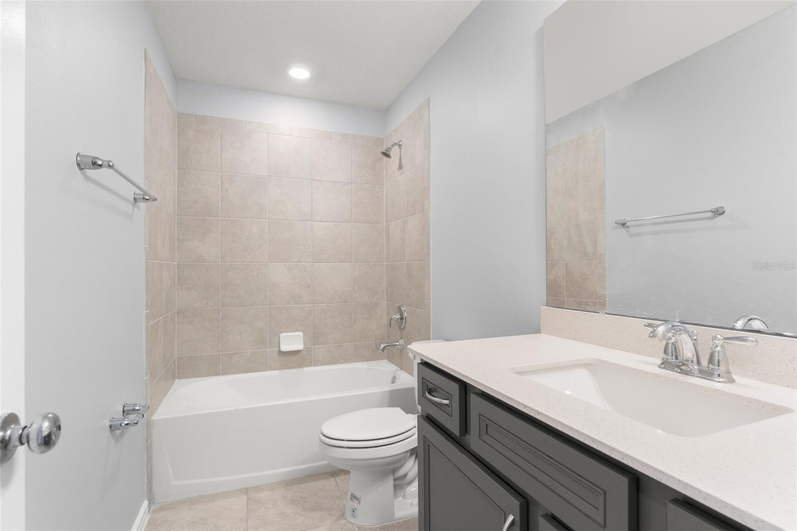 10465 FOLLY BEACH RD, ORLANDO, FL, 32827