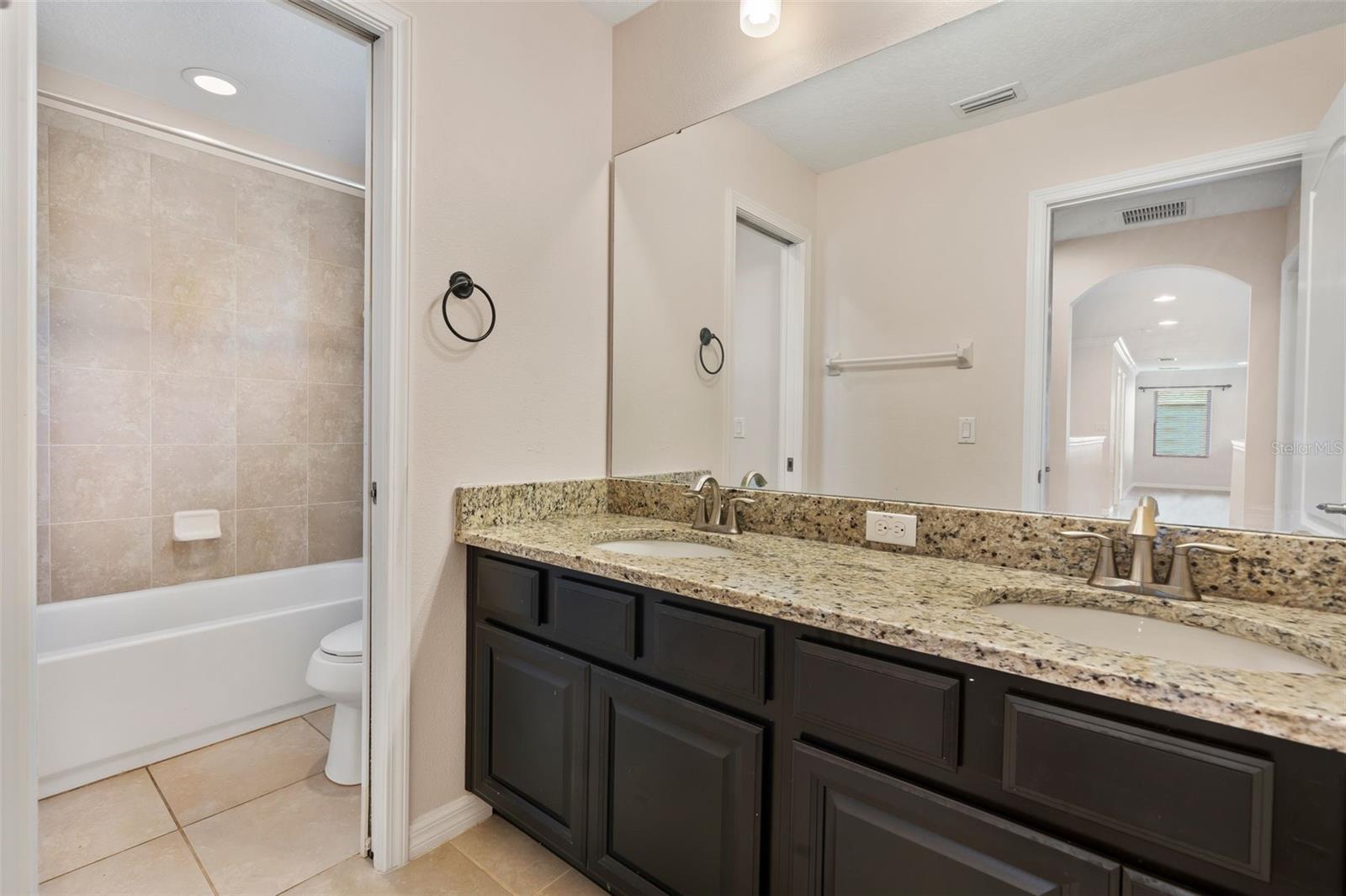2015 SANDY GARDEN LN, WINTER GARDEN, FL, 34787