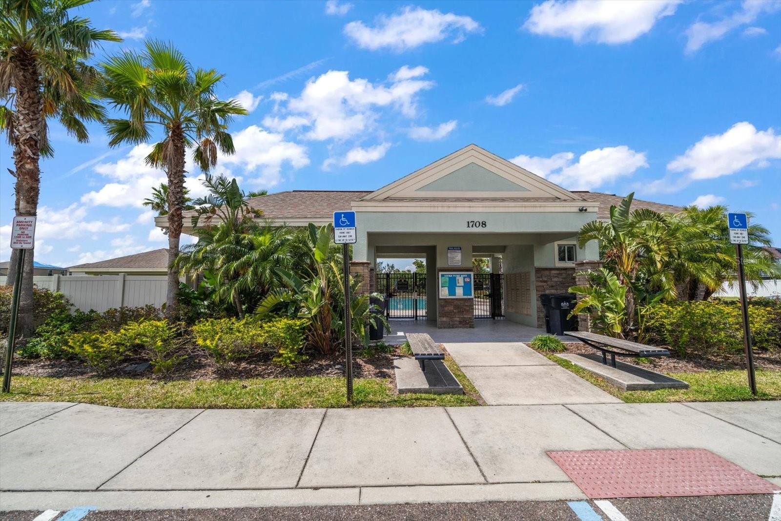 2011 HAWKS VIEW DR, RUSKIN, FL, 33570