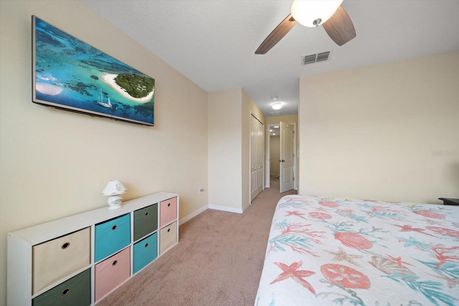 2011 HAWKS VIEW DR, RUSKIN, FL, 33570