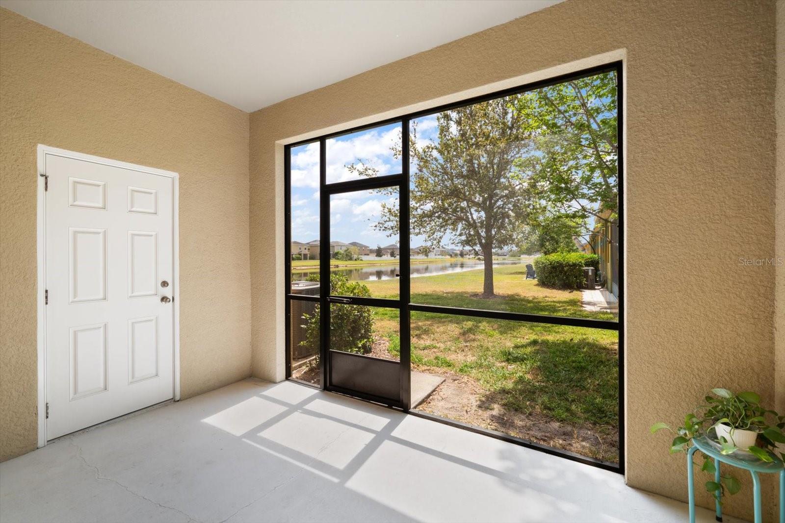 2011 HAWKS VIEW DR, RUSKIN, FL, 33570