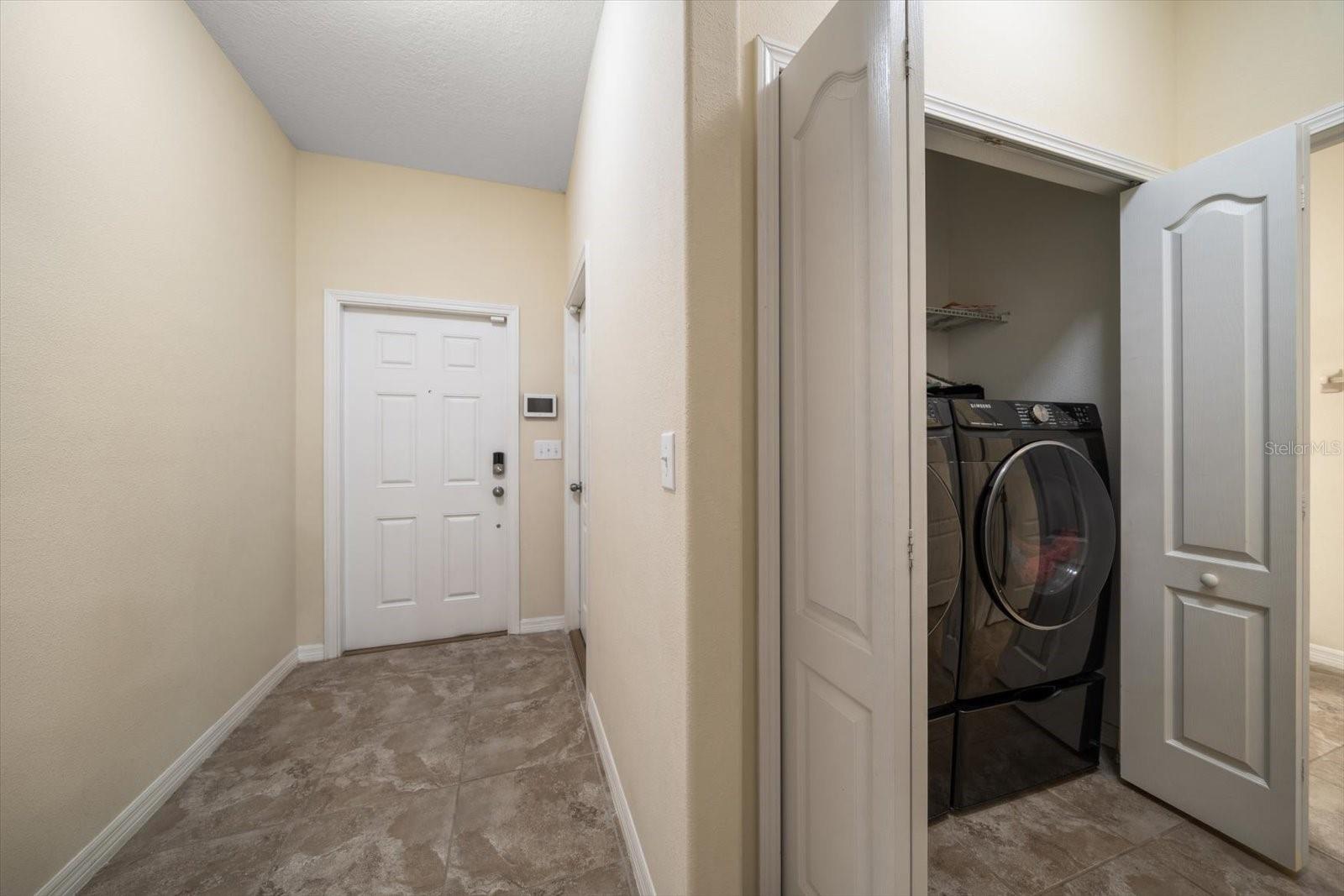 2011 HAWKS VIEW DR, RUSKIN, FL, 33570