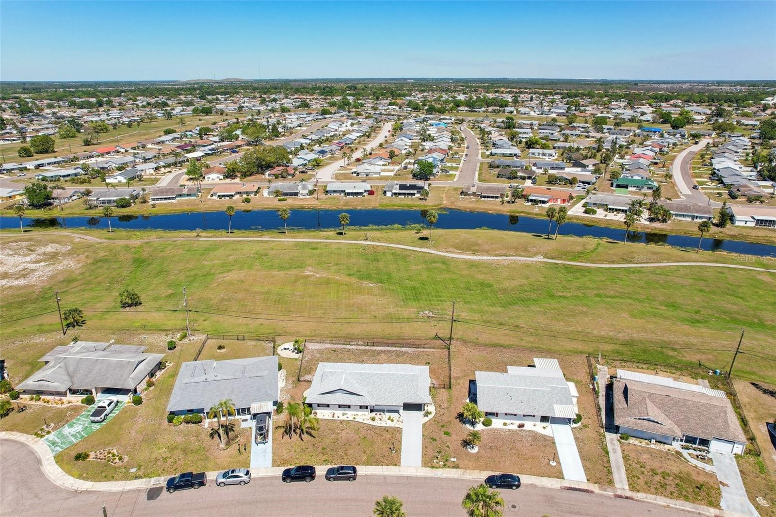 1021 AUGUSTA DR, SUN CITY CENTER, FL, 33573