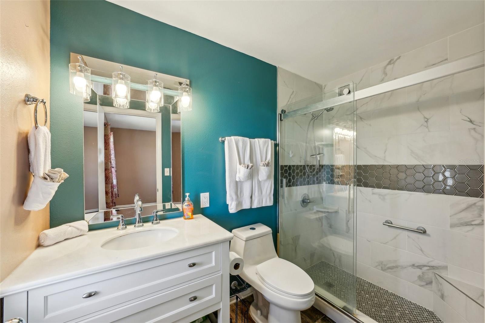 1021 AUGUSTA DR, SUN CITY CENTER, FL, 33573