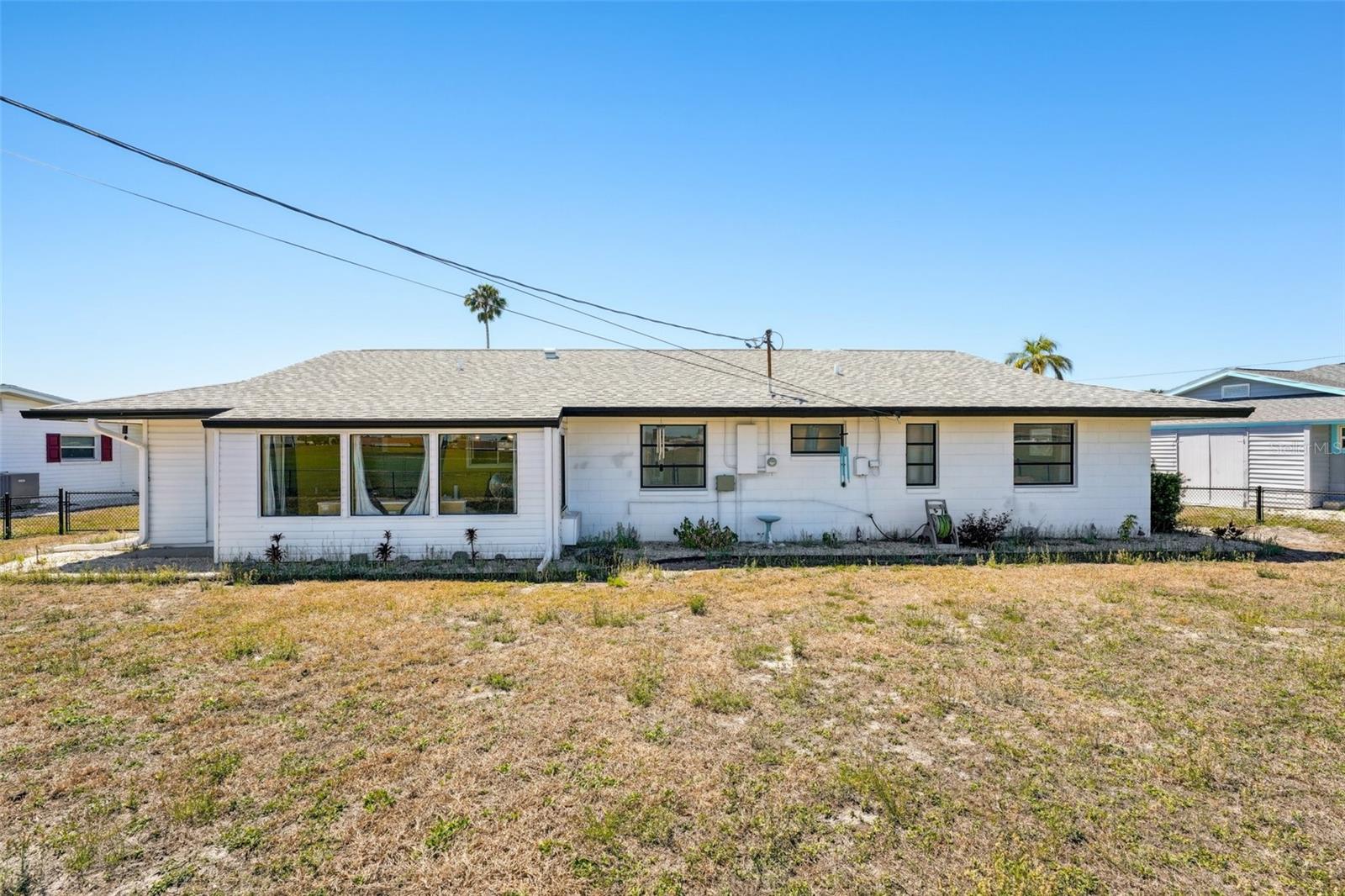 1021 AUGUSTA DR, SUN CITY CENTER, FL, 33573