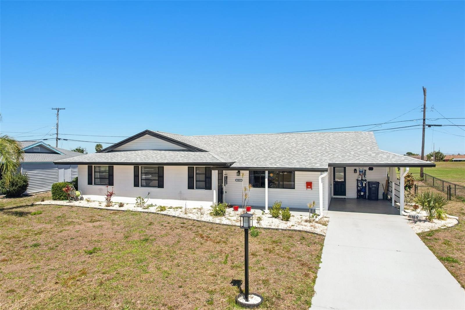 1021 AUGUSTA DR, SUN CITY CENTER, FL, 33573
