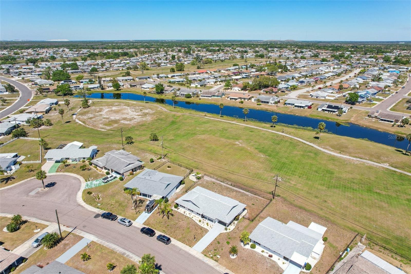 1021 AUGUSTA DR, SUN CITY CENTER, FL, 33573