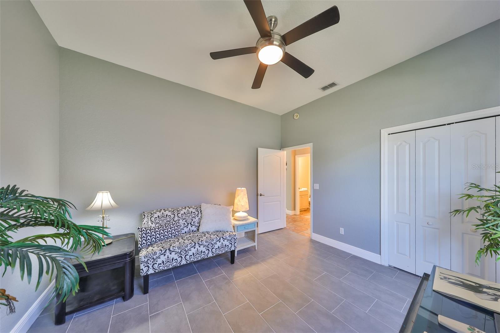 1123 SIGNATURE DR, SUN CITY CENTER, FL, 33573