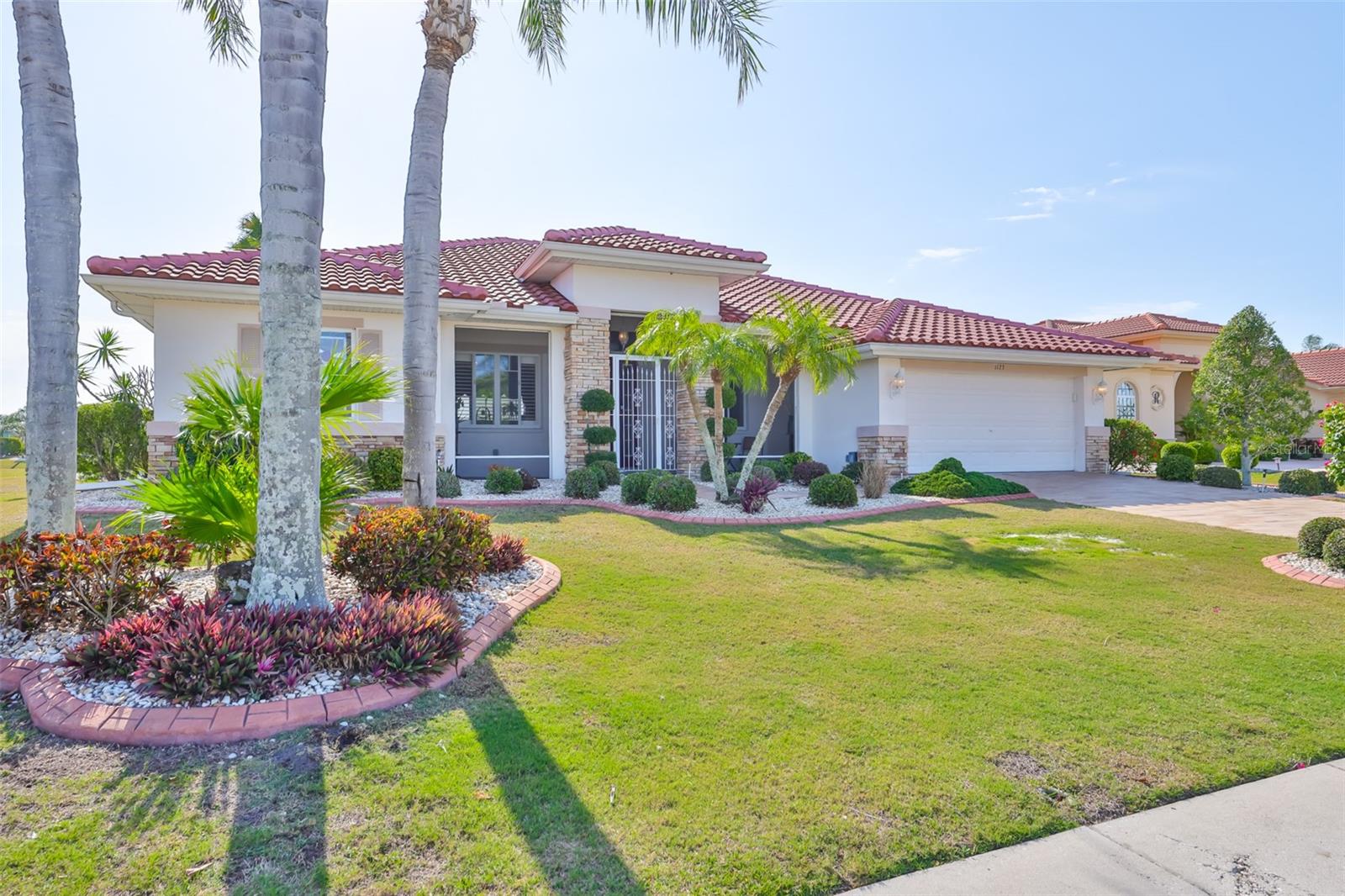 1123 SIGNATURE DR, SUN CITY CENTER, FL, 33573