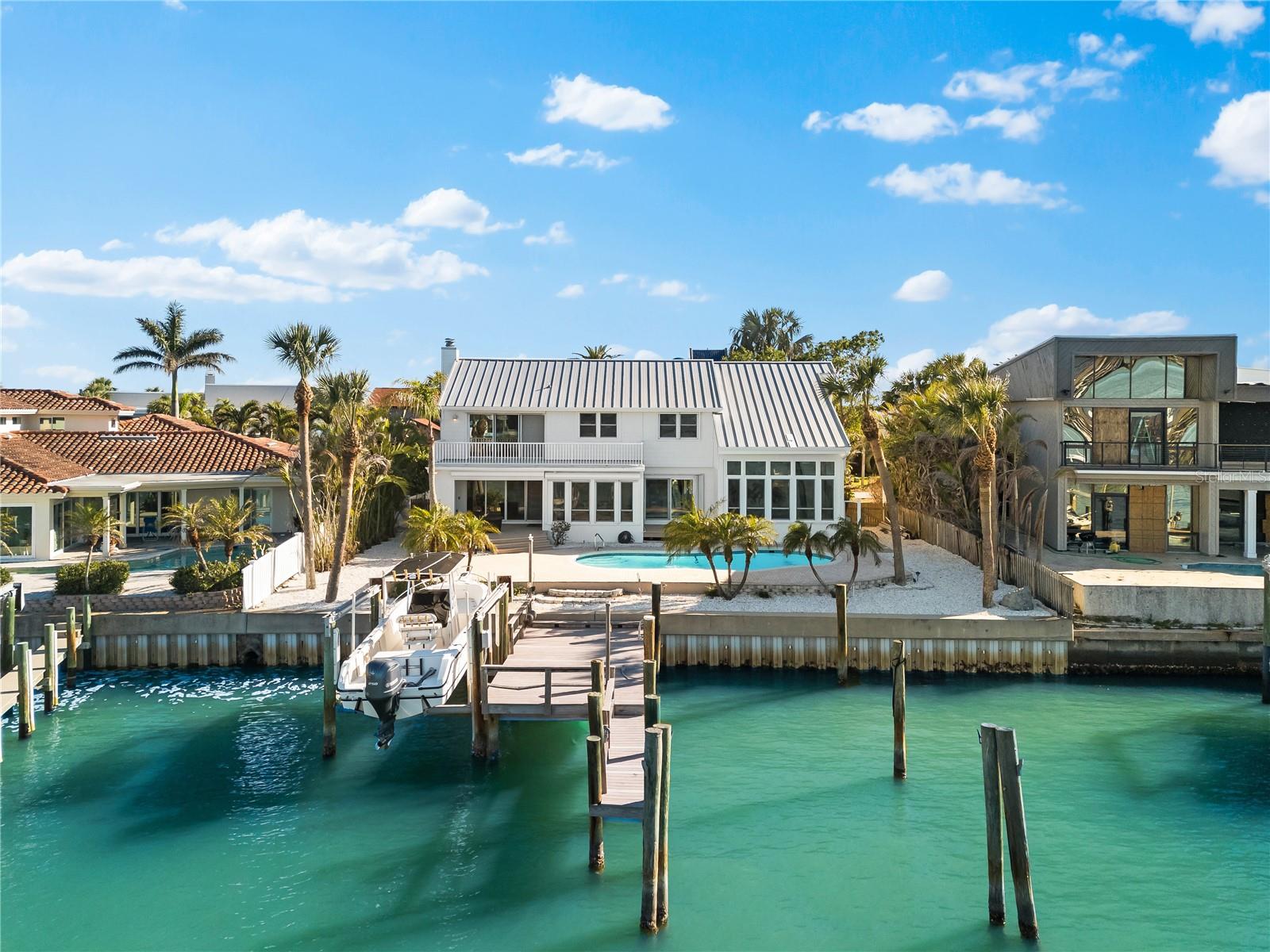 517 BELLE ISLE AVE, BELLEAIR BEACH, FL, 33786