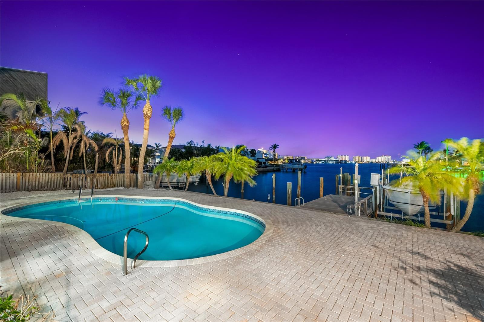 517 BELLE ISLE AVE, BELLEAIR BEACH, FL, 33786