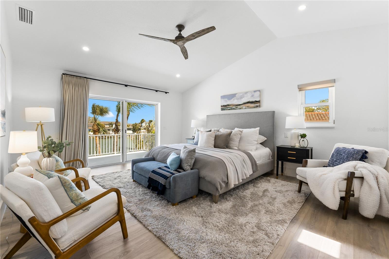 517 BELLE ISLE AVE, BELLEAIR BEACH, FL, 33786