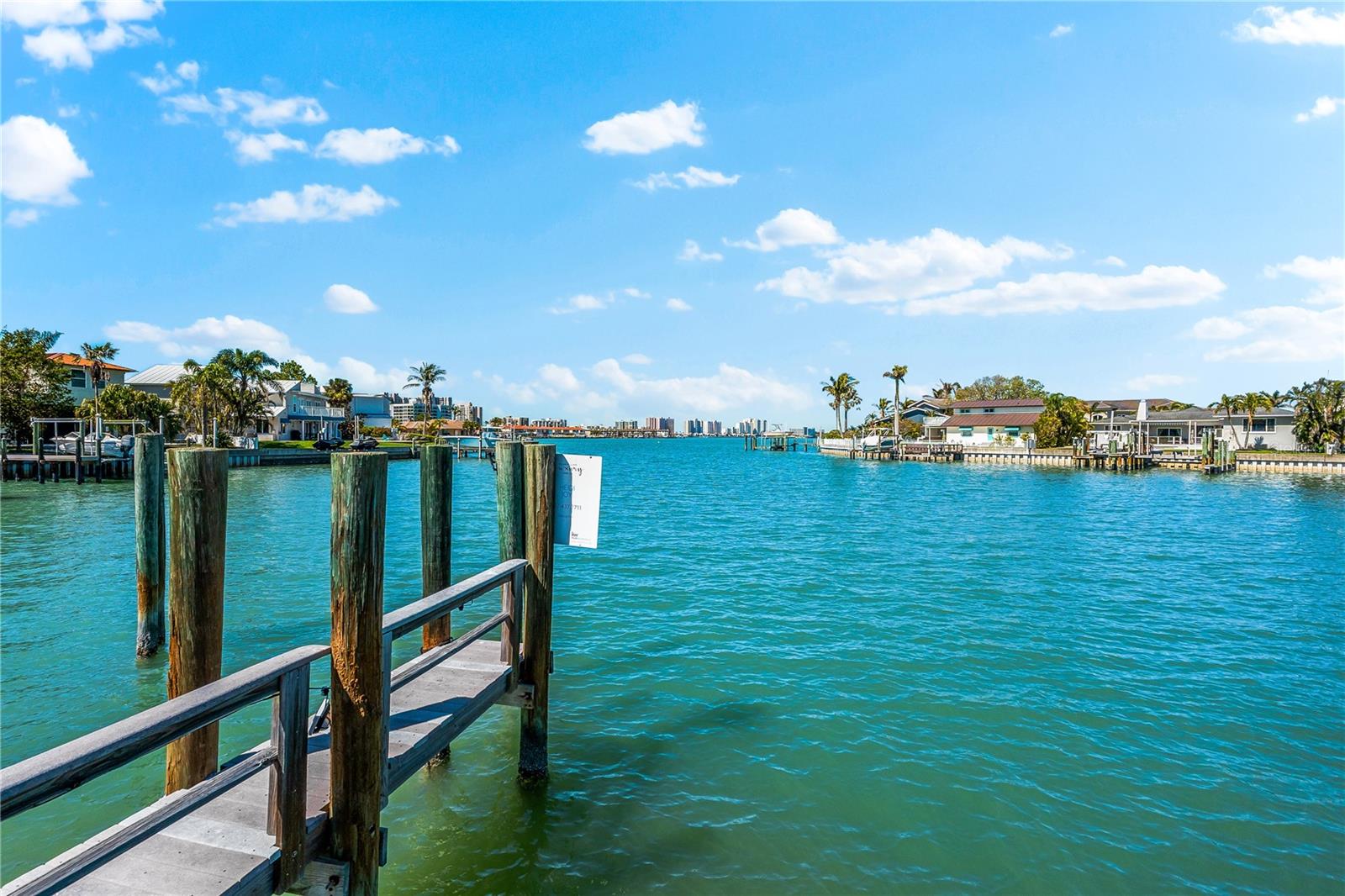 517 BELLE ISLE AVE, BELLEAIR BEACH, FL, 33786