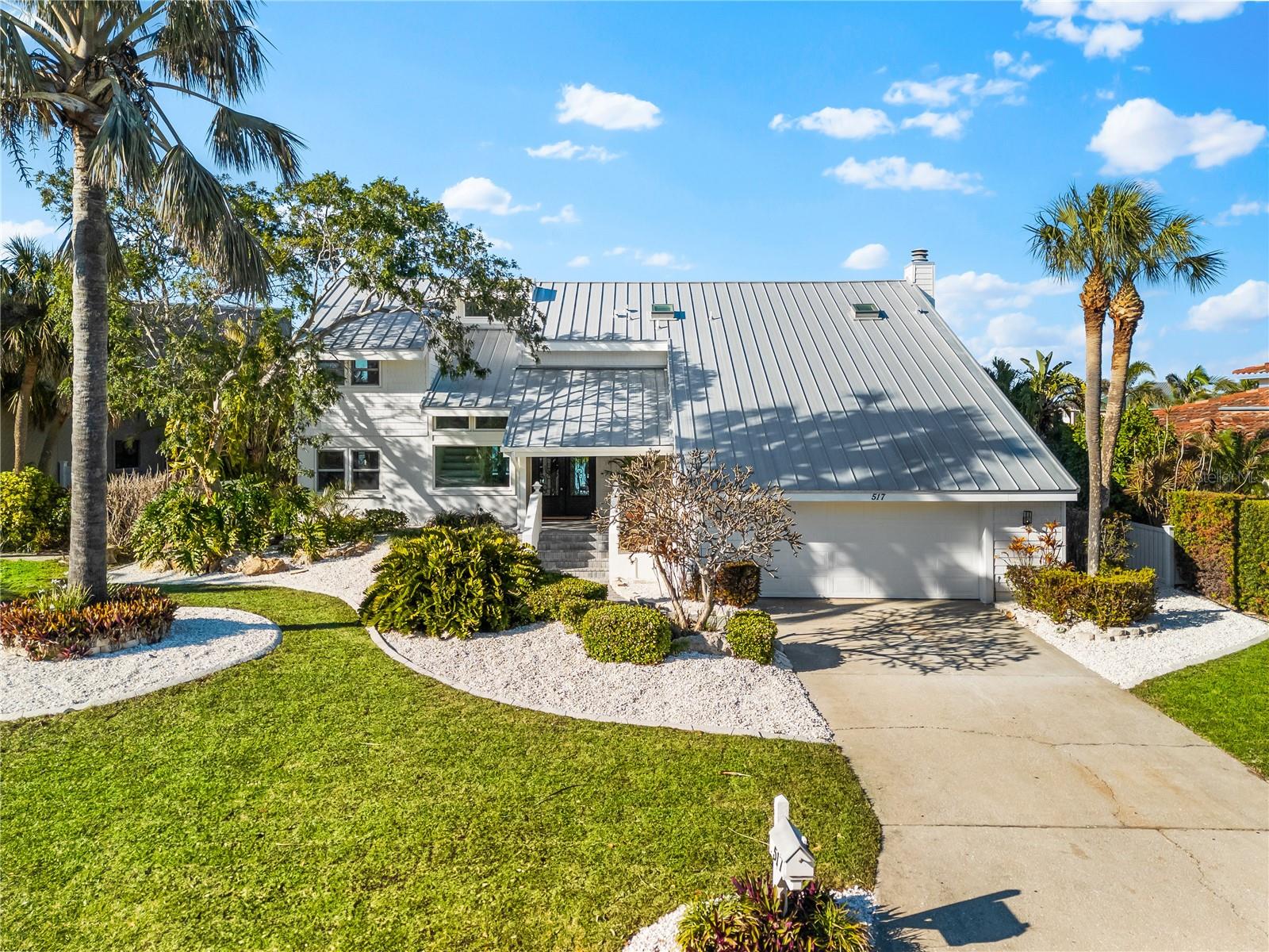 517 BELLE ISLE AVE, BELLEAIR BEACH, FL, 33786