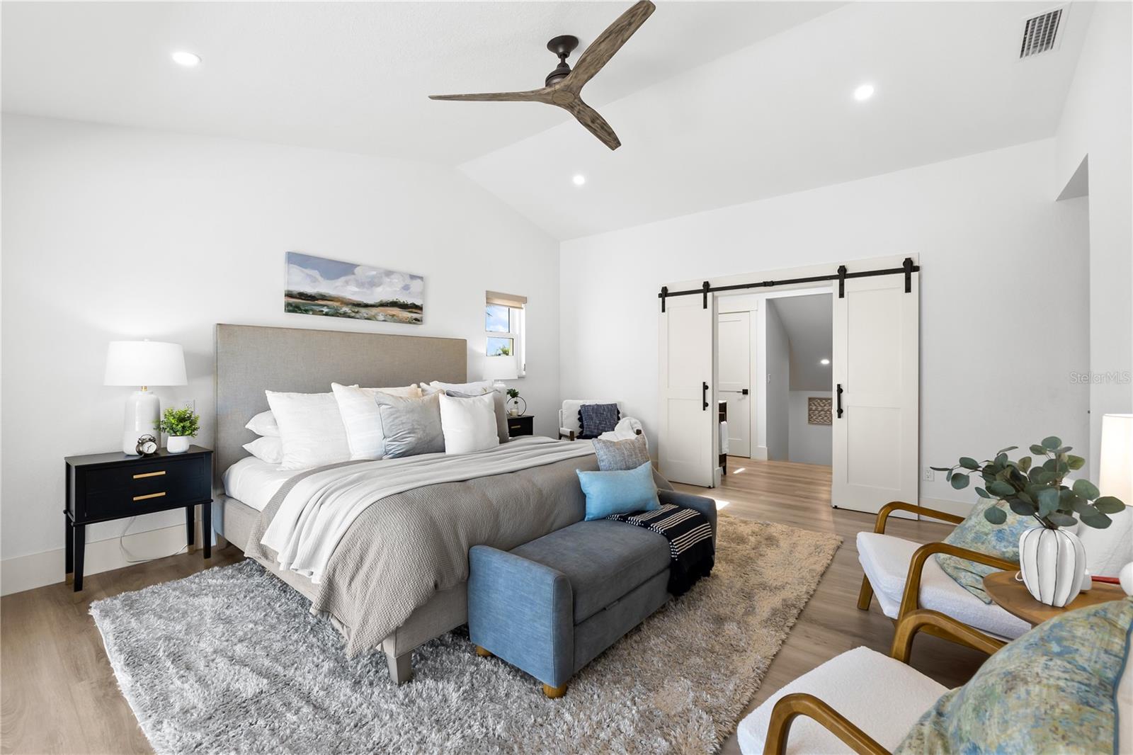 517 BELLE ISLE AVE, BELLEAIR BEACH, FL, 33786