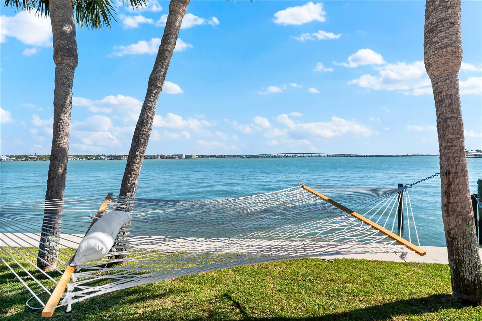 520 BELLE ISLE AVE, BELLEAIR BEACH, FL, 33786